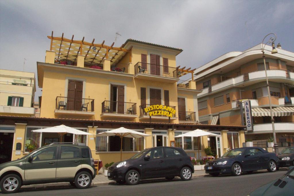 La Caravella 3*
